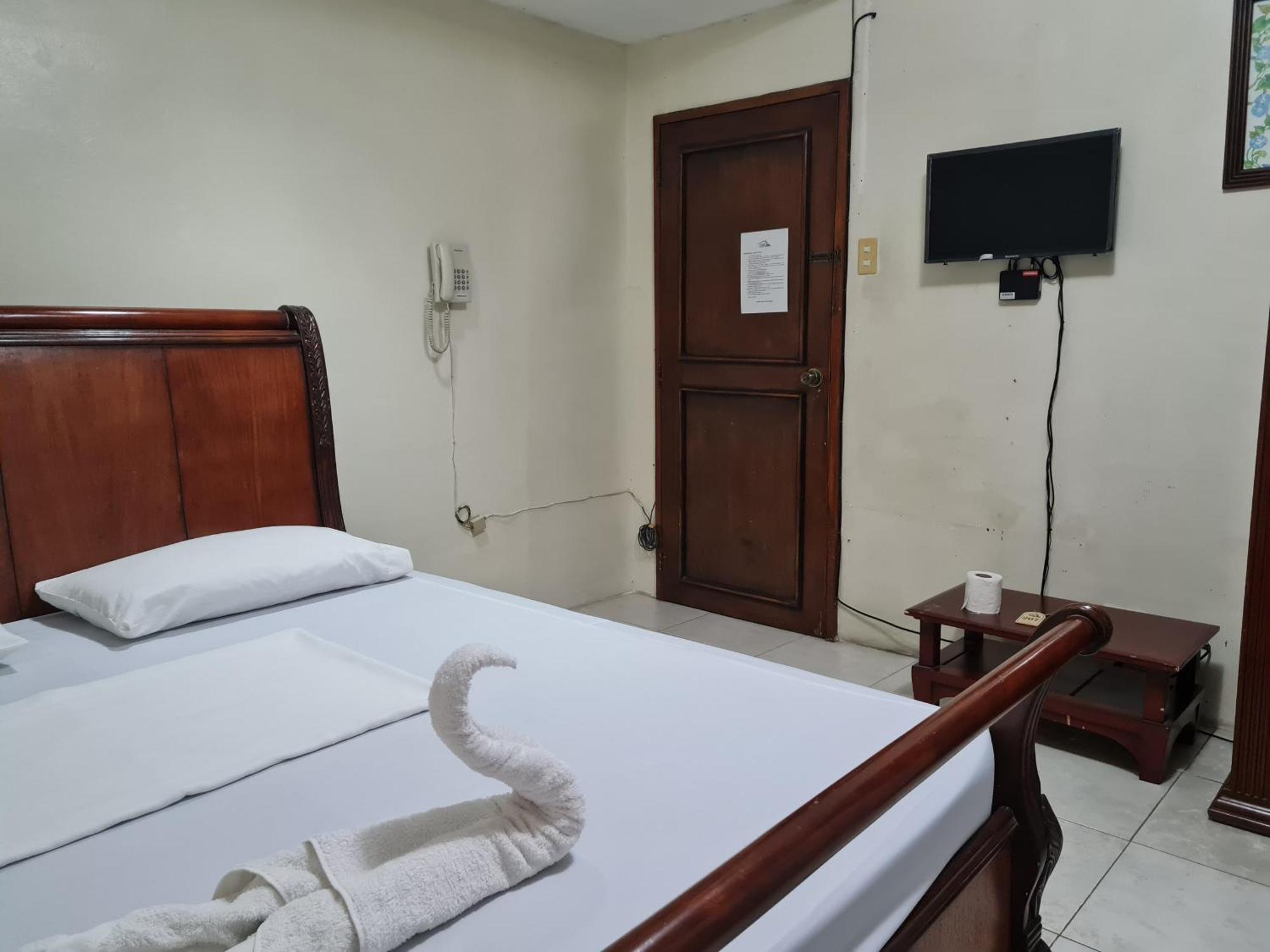 Goland Pension House & Dormitory By Sms Hospitality Cebu Exterior photo
